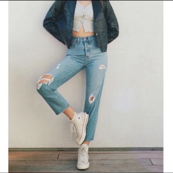Levi’s 90’s wedgie straight leg ripped jeans NWT - Picture 6 of 15